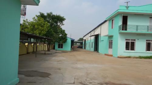 Cho thuê/ bán nhà xưởng tại Hải Dương mặt QL5 - 2500m2 khuôn viên 4550m2 - Có ảnh