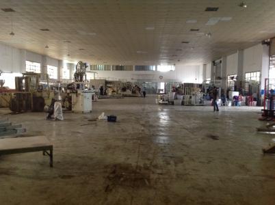 CHO THUÊ XƯỞNG NGÀNH MAY NẰM TRÊN ĐƯỜNG PHAN VĂN HỚN - QUẬN 12. DT: 900M2 GIÁ 45TR/THÁNG. LH: 0908.561.228
