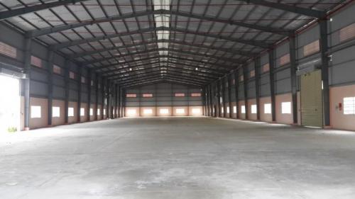 Cho thuê nhà xưởng MT đường QL13 quận thủ đức. DT   2.100m2, 120tr/th.LH 0936 662 032