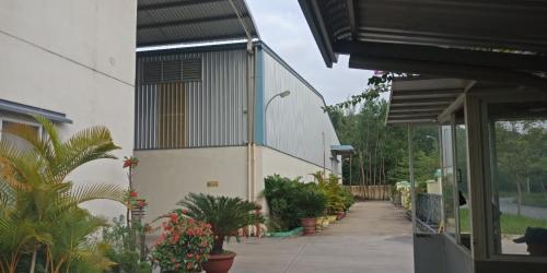 Cho thuê kho khu công nghiệp hòa cầm Đà Nẵng DT 900m2 có PCCC tự động