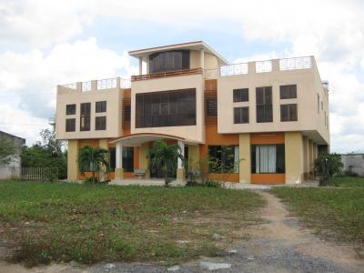 Nhà xưởng cho thuê tại Bến Lức Long an 3960m2 khuôn viên 20.785m2